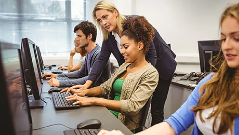 2016-04-jess-delaney-student-analyst-competition-lg.jpg 2016-04-jess-delaney-student-analyst-competition-lg.jpg