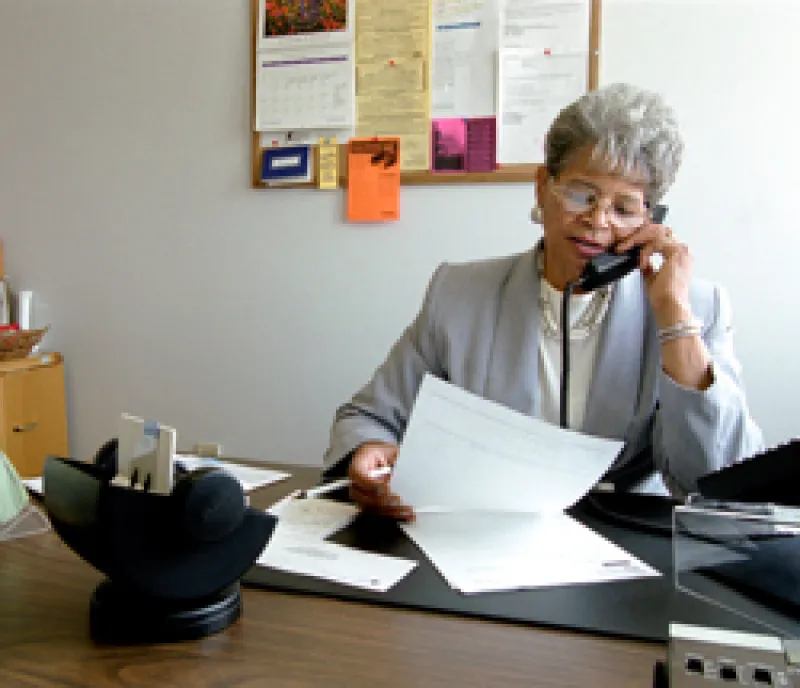 250x215-aging-labor.jpg 250x215-aging-labor.jpg