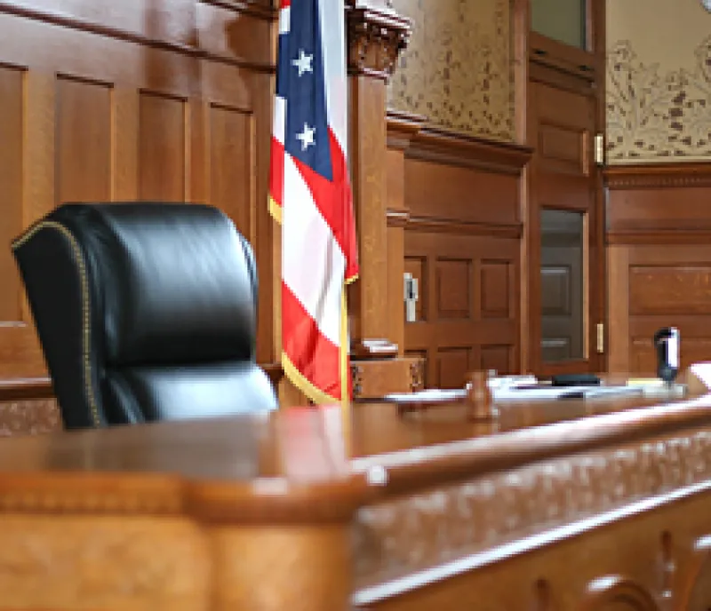 250x215-courtroom.jpg 250x215-courtroom.jpg