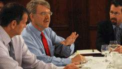 07-us-fea-roundtable-large-animated.gif